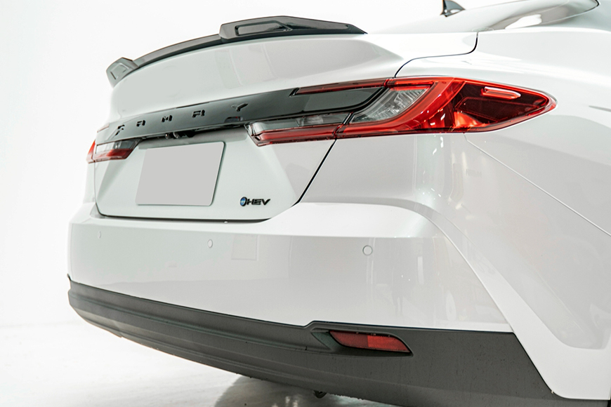 TOYOTA CAMRY Z Style Lip Spoiler Producer.